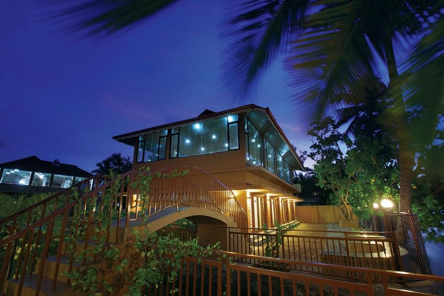 מלון Perumbalam Grand Ayur Island מראה חיצוני תמונה